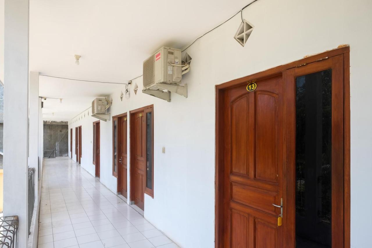 Reddoorz Near Plaza Ambarrukmo Yogyakarta Hotell Maguwo Exteriör bild